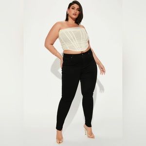 🆕 NEW WITH TAGS~ FASHION NOVA SKINNY JEANS~Sz 15